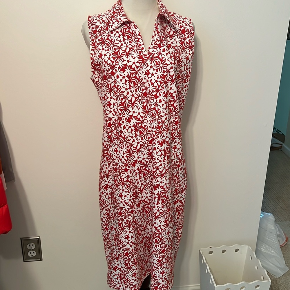 Loft knit dress- so flattering